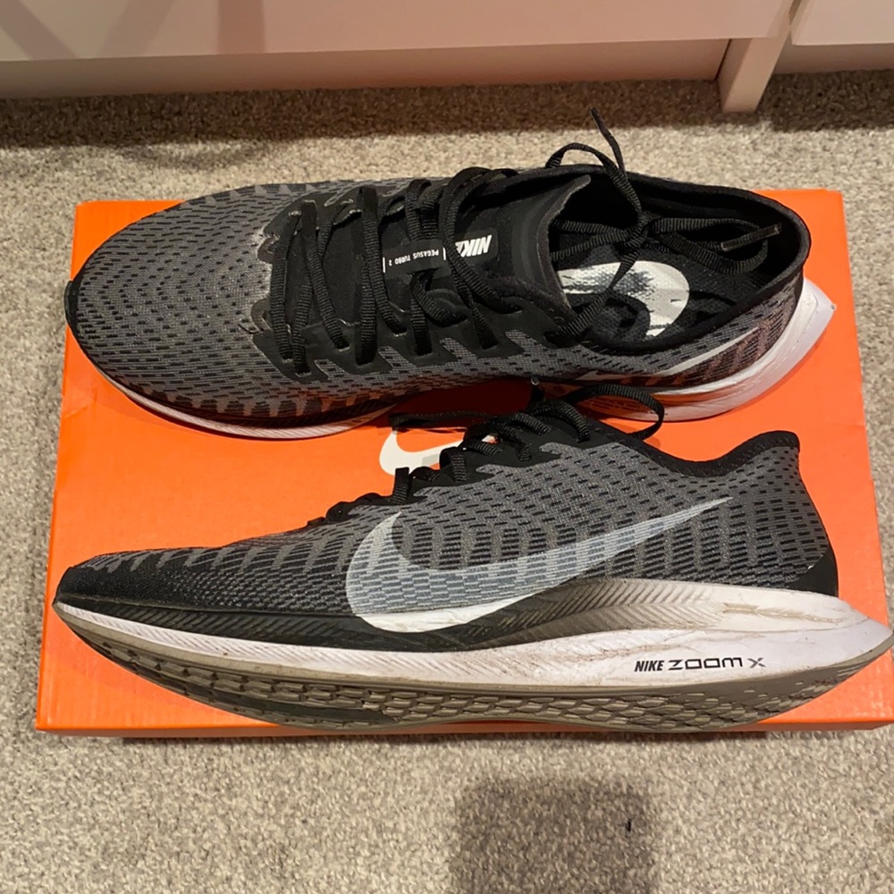 Men’s Nike Zoom Pegasus Turbo 2 Size 10